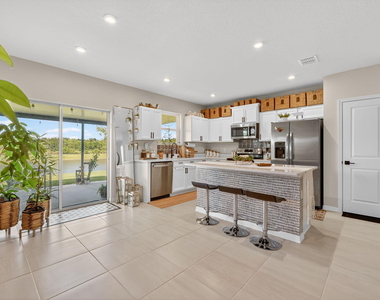 3518 Carriage Pointe Circle - Photo Thumbnail 7