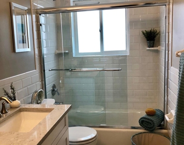 25 Williams Boulevard - Photo Thumbnail 11