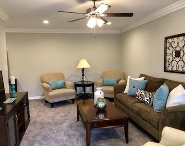 25 Williams Boulevard - Photo Thumbnail 7