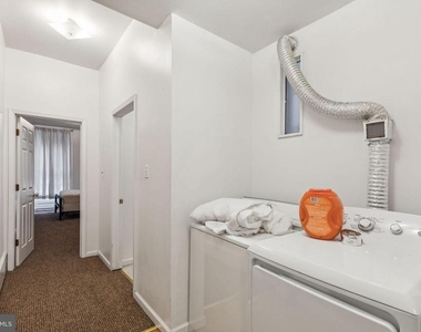 1808 W Diamond Street - Photo Thumbnail 9
