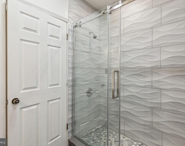 1808 W Diamond Street - Photo Thumbnail 14