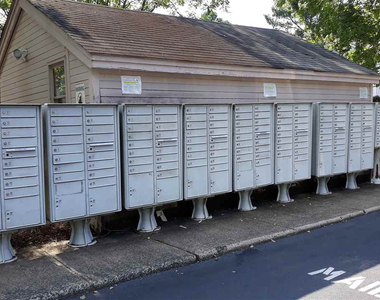 139 Kingsbury Drive - Photo Thumbnail 52