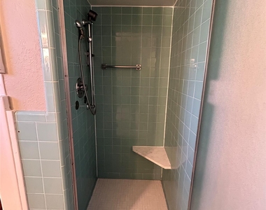 1115 W 22 1/2 St - Photo Thumbnail 26