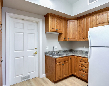 504 E Church Street - Photo Thumbnail 16