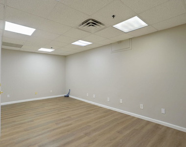 504 E Church Street - Photo Thumbnail 44
