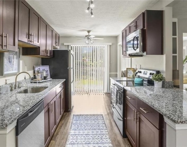 3000 Spring Hill Parkway - Photo Thumbnail 1