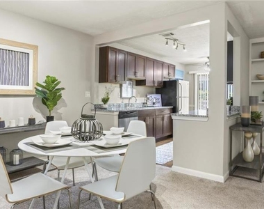 3000 Spring Hill Parkway - Photo Thumbnail 10