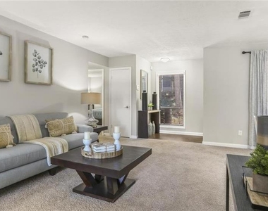 3000 Spring Hill Parkway - Photo Thumbnail 11
