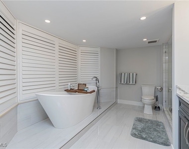 220 S Collier Boulevard - Photo Thumbnail 21