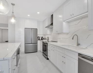 220 S Collier Boulevard - Photo Thumbnail 10