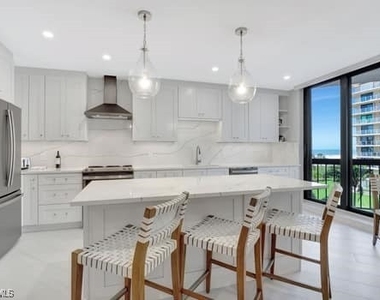 220 S Collier Boulevard - Photo Thumbnail 4