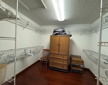 7444 Nw 14th Street - Photo Thumbnail 11