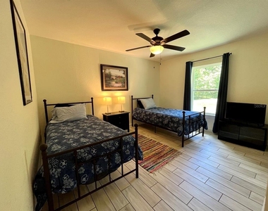 7710 Nw 14th Street - Photo Thumbnail 18