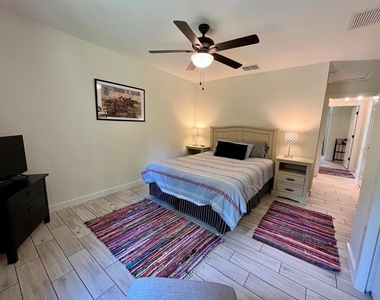 7710 Nw 14th Street - Photo Thumbnail 14