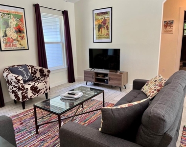 7710 Nw 14th Street - Photo Thumbnail 3