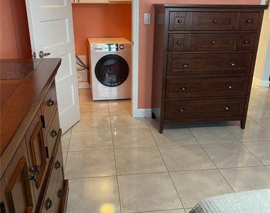 5555 Gulf Boulevard - Photo Thumbnail 11