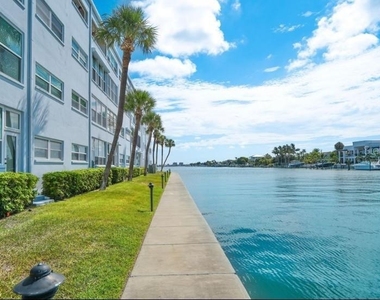 5555 Gulf Boulevard - Photo Thumbnail 23