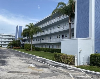 5555 Gulf Boulevard - Photo Thumbnail 33