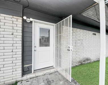 12068 Beechnut Street - Photo Thumbnail 5