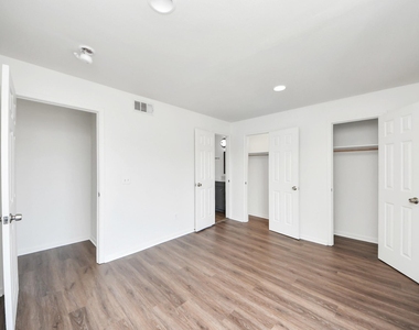 12068 Beechnut Street - Photo Thumbnail 25