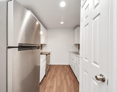 12068 Beechnut Street - Photo Thumbnail 12