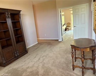 524 Golden West Drive - Photo Thumbnail 14