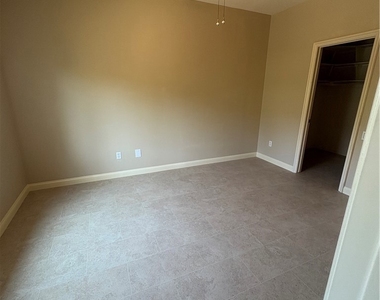 524 Golden West Drive - Photo Thumbnail 32