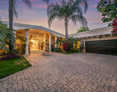 1575 Alexis Place - Photo Thumbnail 1