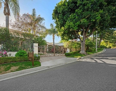 1575 Alexis Place - Photo Thumbnail 70