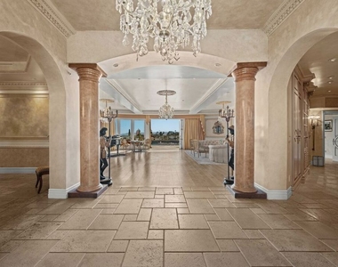 1575 Alexis Place - Photo Thumbnail 5