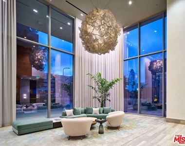 151 S Olive Street - Photo Thumbnail 6