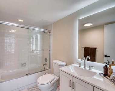 525 N Ocean Boulevard - Photo Thumbnail 11