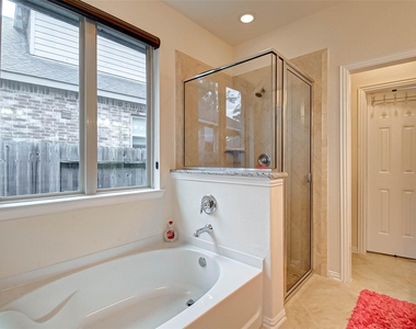 8219 Peppervine Court - Photo Thumbnail 25