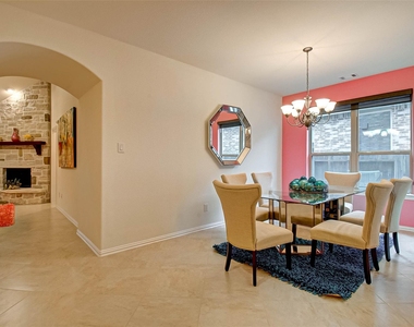 8219 Peppervine Court - Photo Thumbnail 6