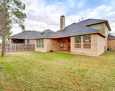 8219 Peppervine Court - Photo Thumbnail 40