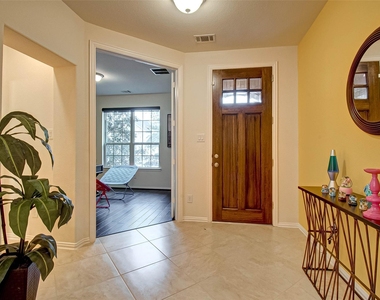 8219 Peppervine Court - Photo Thumbnail 4
