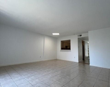 6201 Ranchester Drive - Photo Thumbnail 2