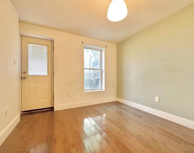 143 Patchen Avenue - Photo Thumbnail 5