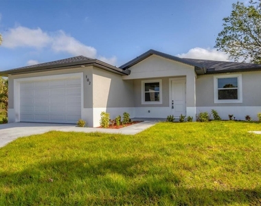 405 Sunset Road N - Photo Thumbnail 1