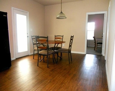 2418 W Prairie Street - Photo Thumbnail 2