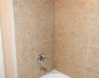 2418 W Prairie Street - Photo Thumbnail 8