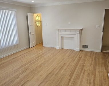 5472 Edgewood Place - Photo Thumbnail 13