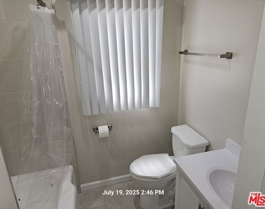 5472 Edgewood Place - Photo Thumbnail 18