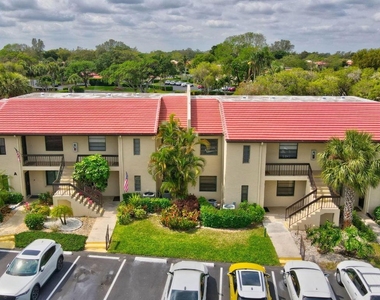 21214 Lago Circle - Photo Thumbnail 25