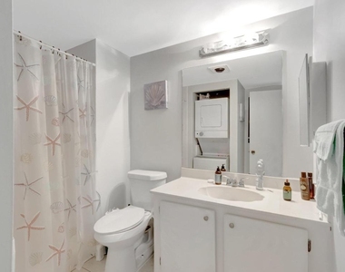 21214 Lago Circle - Photo Thumbnail 22