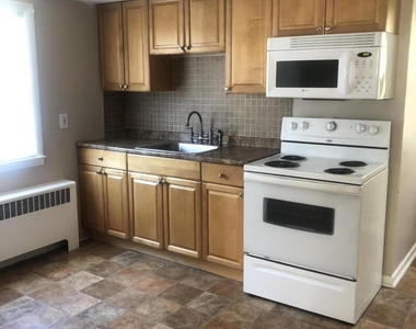 718 Western Avenue - Photo Thumbnail 1