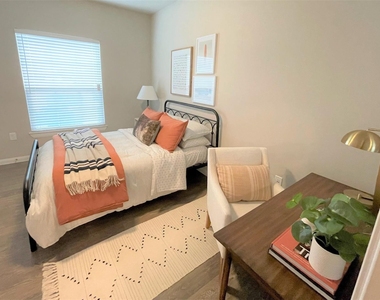 4702 Old Brownsville - Photo Thumbnail 15