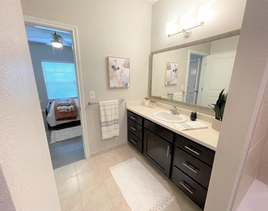 4702 Old Brownsville - Photo Thumbnail 18