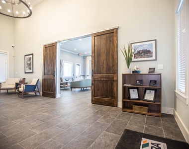 4702 Old Brownsville - Photo Thumbnail 7