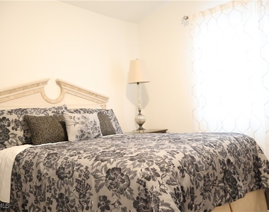 26475 Bonita Fairways Boulevard - Photo Thumbnail 27